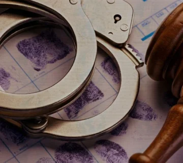 بهترین وکیل شیراز